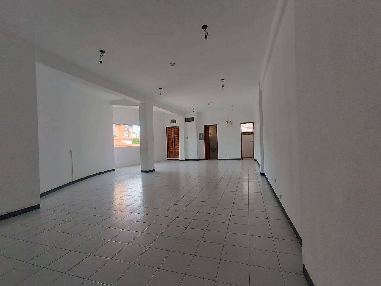 #9998 - LOCAL COMERCIAL para Alquiler en Maracaibo - V