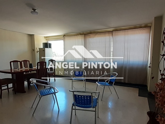 #0115 - APARTAMENTO para Venta en Maracaibo - V