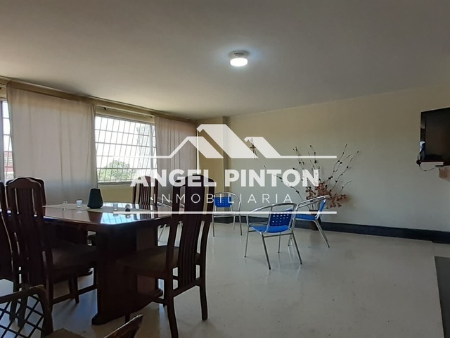 #0115 - APARTAMENTO para Venta en Maracaibo - V