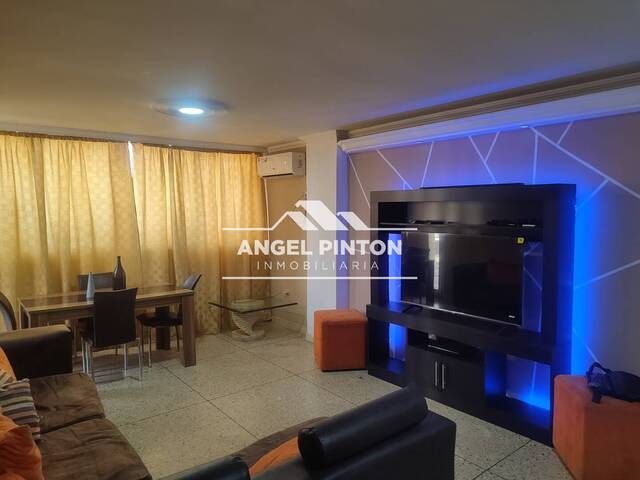 #8273 - APARTAMENTO para Venta en Maracaibo - V