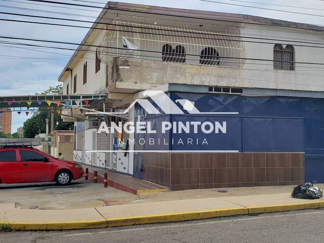 #0161 - CASA COMERCIAL para Venta en Maracaibo - V - 1