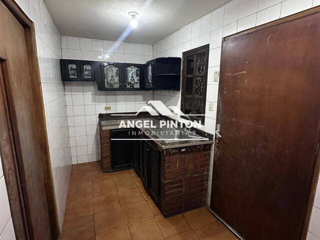 #6398 - APARTAMENTO para Alquiler en Ciudad Ojeda - V - 3