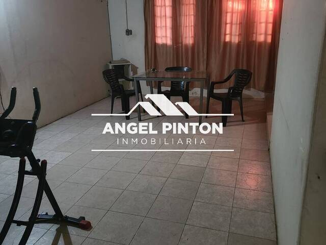 #67055 - CASA para Venta en Maracaibo - V